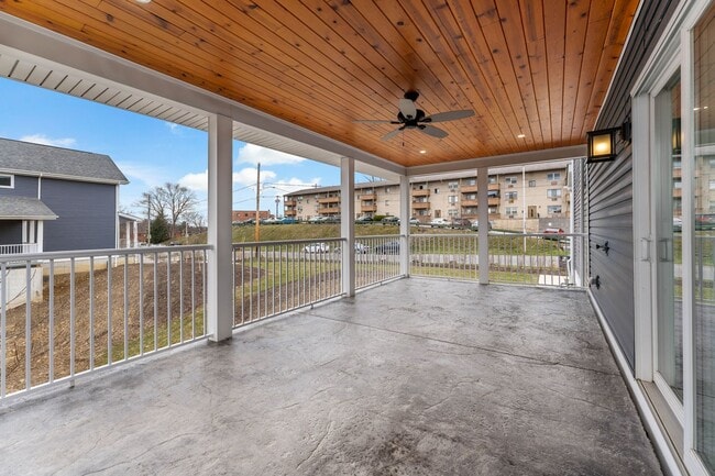 Building Photo - Luxury New Construction Home for Rent in Pittsburgh (Westwood/Oakwood Area)