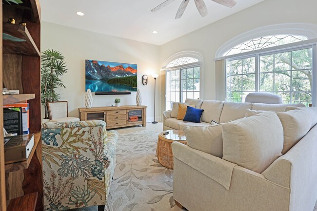 Building Photo - Georgian-Style Townhome Located At Bishops Court at The Oaks Preserve!