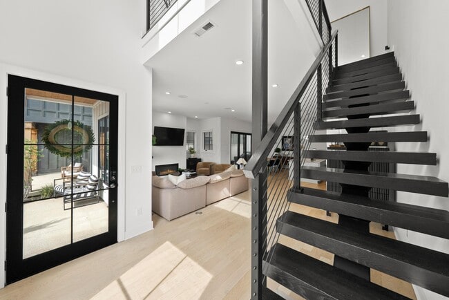 Building Photo - 2856 Kobuk Dr