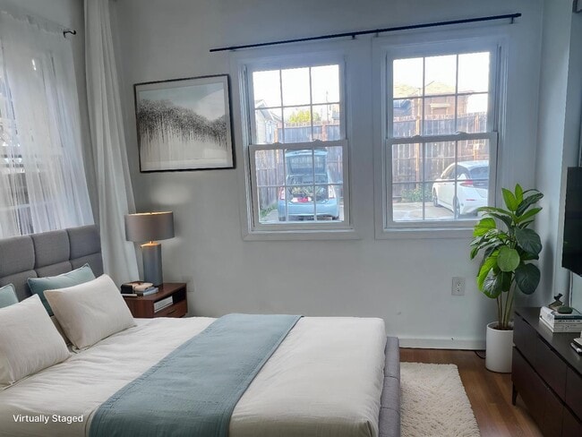 Building Photo - 1625 Fairview St