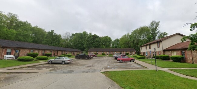 Building Photo - 400 Elm St