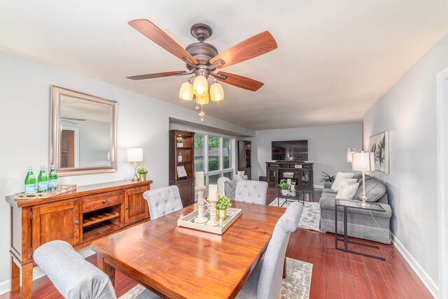 Building Photo - 21W021 Marlborough Ln