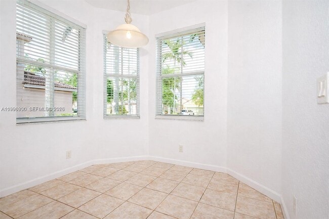 Building Photo - 1877 Aspen Ln