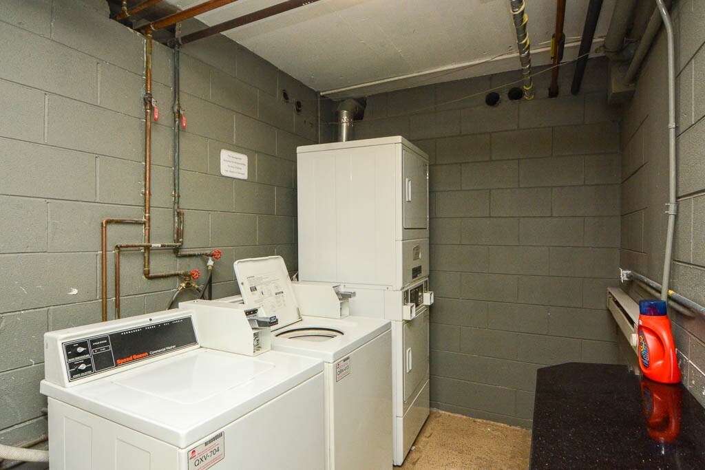 Building Photo - 2012 N Orleans St