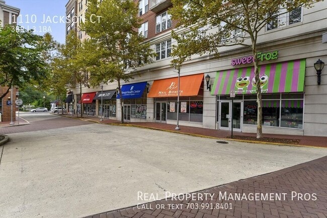 Building Photo - 1110 Jackson Ct