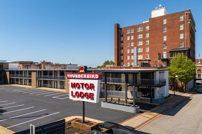 Interior Photo - Calhoun Lofts & Thunderbird Flats
