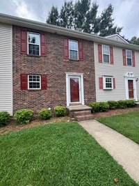Building Photo - 1232 Camelot Ct