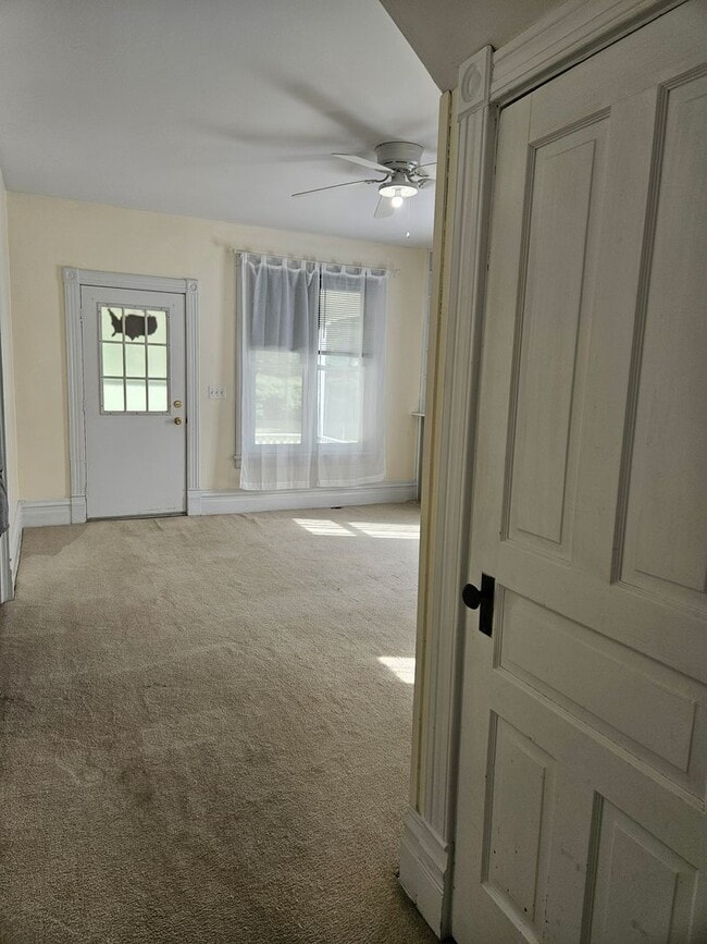 Building Photo - 4 Bedroom Home in Warriors Mark