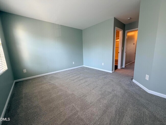 Building Photo - 651 Cupola Dr