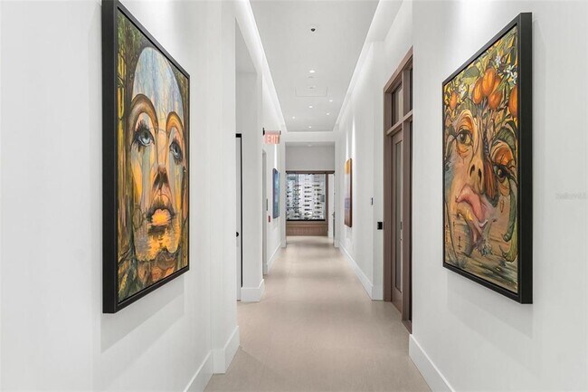 Building Photo - 275 1st Ave S