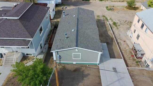 Building Photo - 220 Liberty St