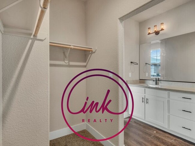 Building Photo - New Townhouses in Gardnerville For Rent