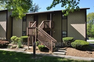 Building Photo - 14 Pepperwood Ct