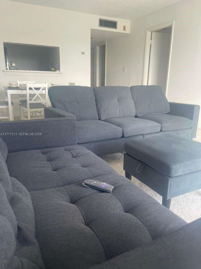 Building Photo - 496 NW 165th St