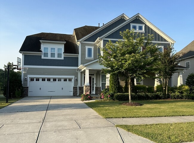 Building Photo - 2618 Snap Dragon Dr
