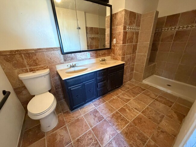 Building Photo - Spacious 4-Bedroom Home on Expansive Lot in the Outskirts of Elk Grove- MORE PHOTOS TO COME!