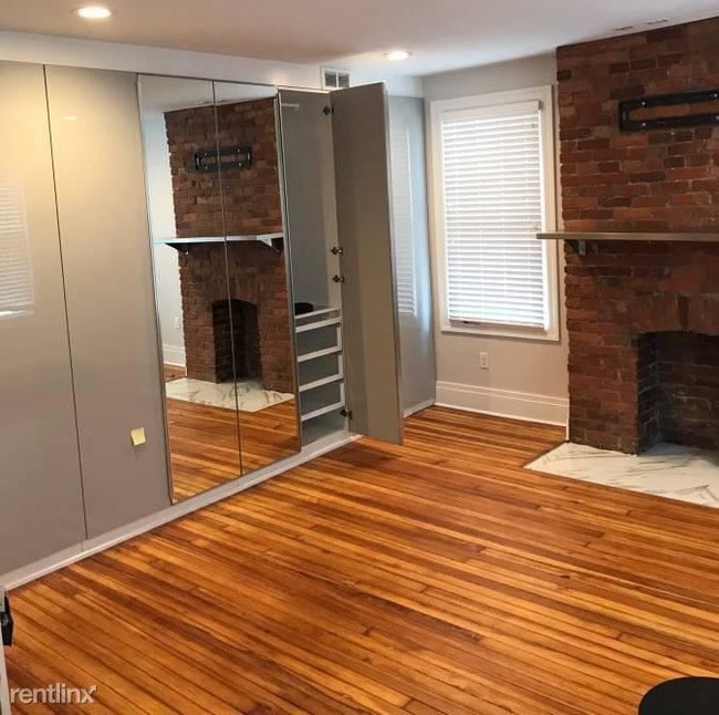 Building Photo - 3 br, 2.5 bath House - 303 Belonda St