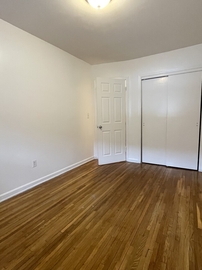 2245 Bruckner Blvd - 2245 Bruckner Blvd The Bronx NY 10472 | Apartment ...