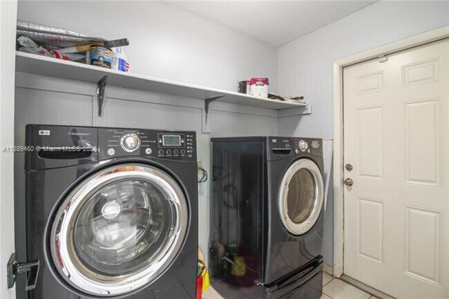 Building Photo - 5191 NW 2nd Terrace