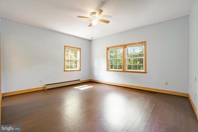 Building Photo - 2310 Cool Spring Rd