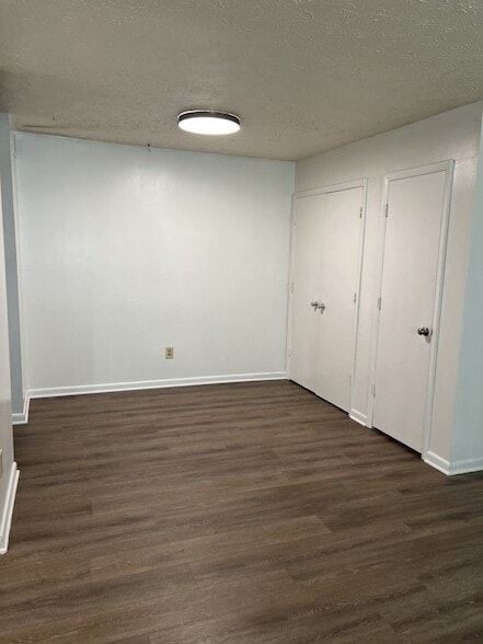 Building Photo - 113 Hillview Apt Dr