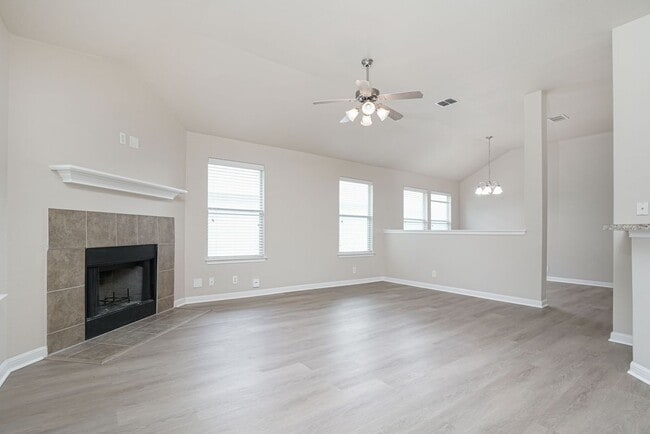Building Photo - 3912 Whisper Fld
