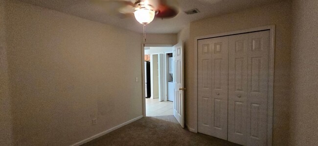 Building Photo - 2/2 Second Floor Condo in Willow Ridge
