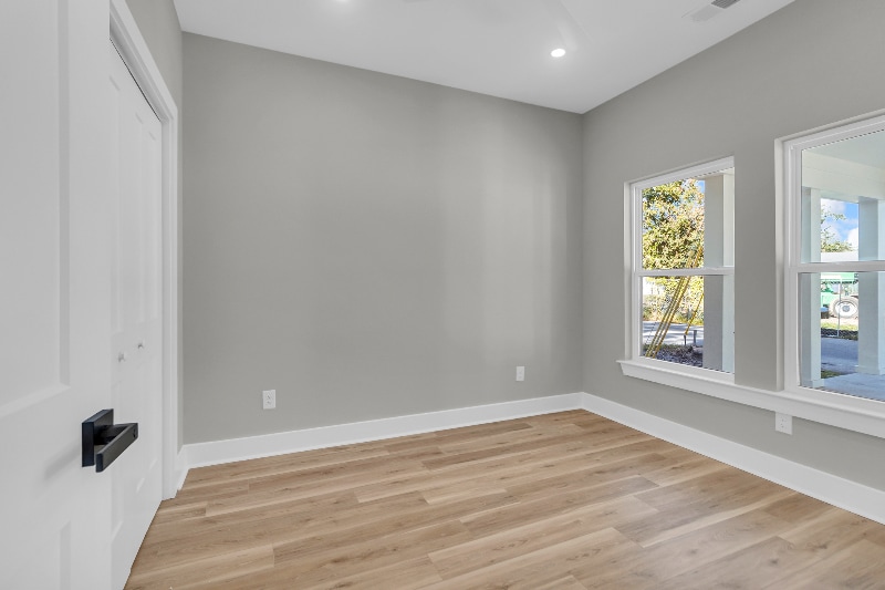 Building Photo - 2007 Arbutus Ave