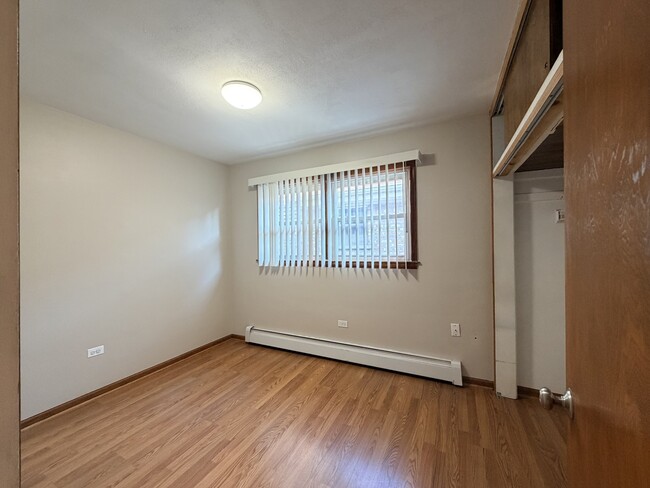 Building Photo - 3507 S 53rd Ave