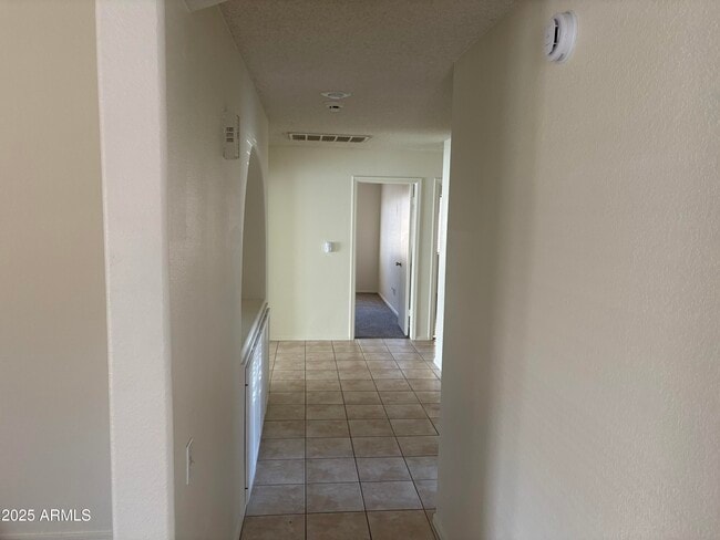 Building Photo - 4661 W Whitten St