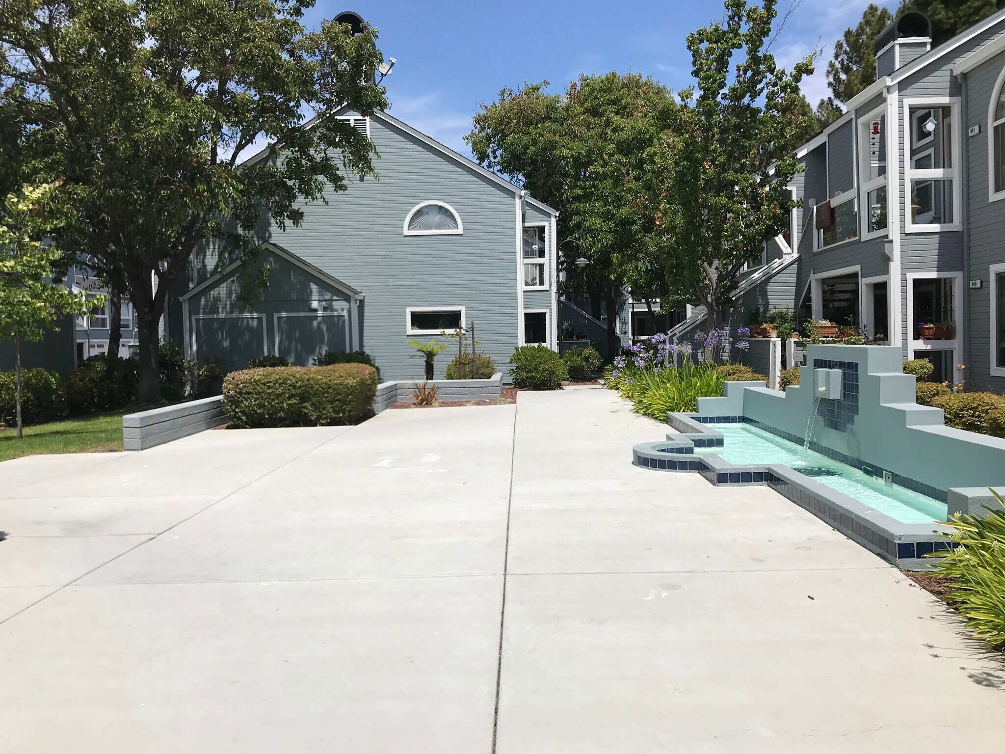 Building Photo - 826 Boardwalk Pl