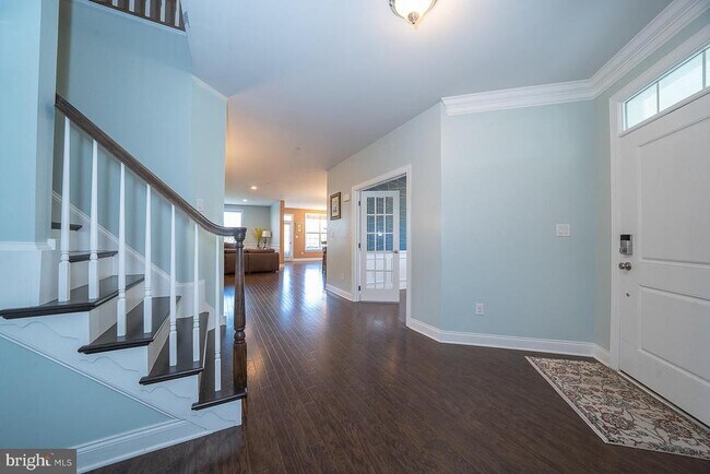 Building Photo - 3701 Parris Blvd
