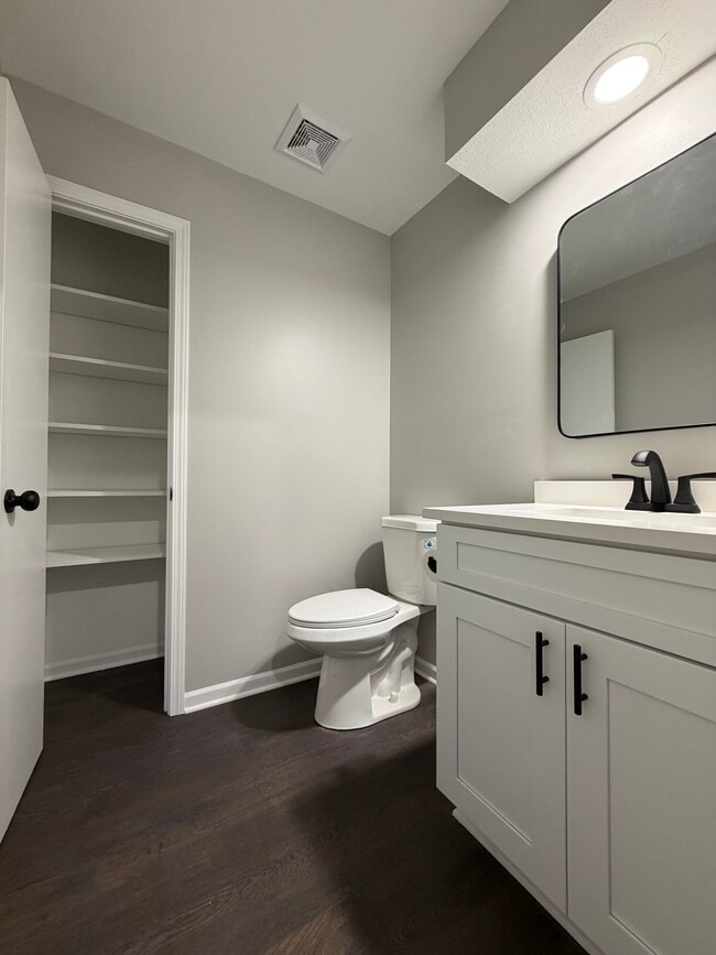 Building Photo - 11631 Garnett St