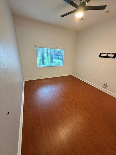 Building Photo - 3340 Palomino Dr