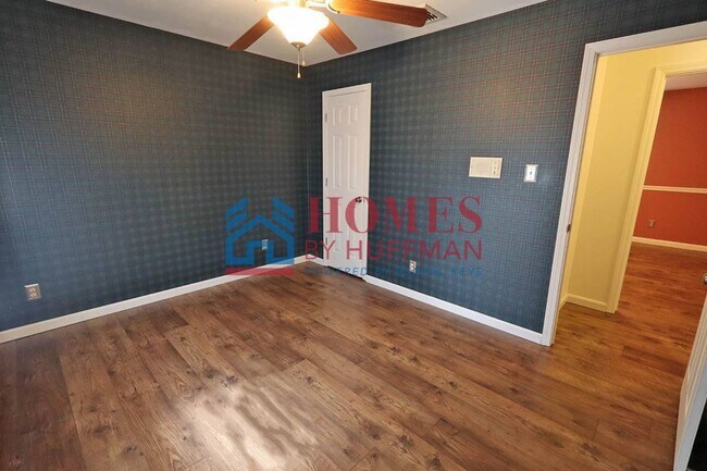 Building Photo - 4 Bedroom | 3 Bath | Newburgh by Gateway