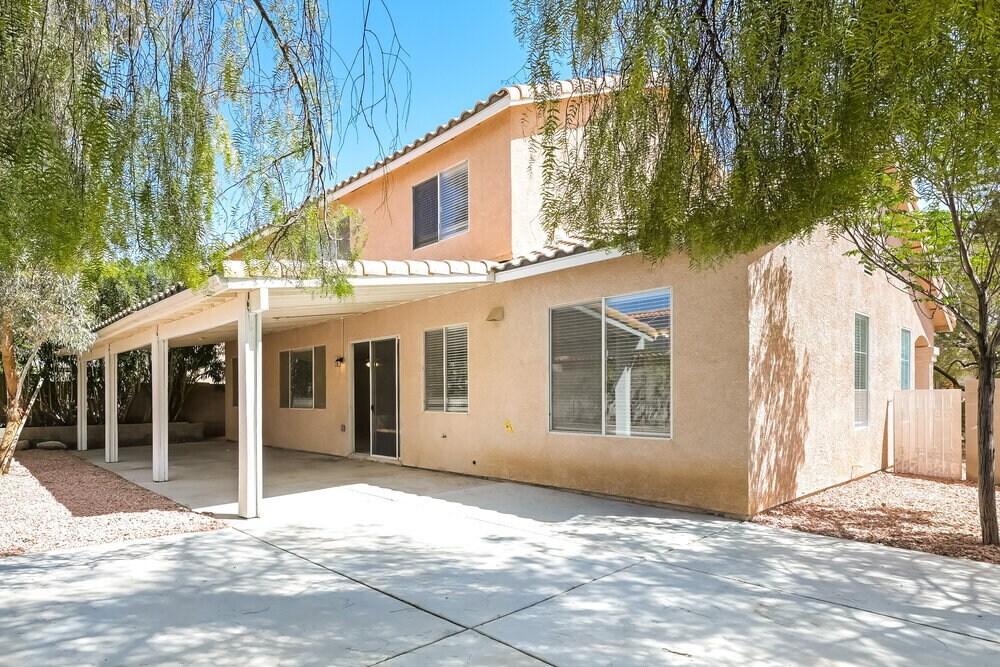 Building Photo - 354 Velino Ave