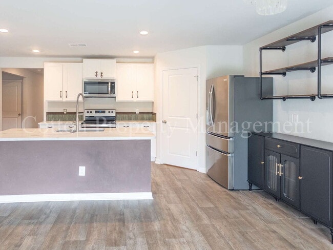 Building Photo - 6224 Centipede Pl