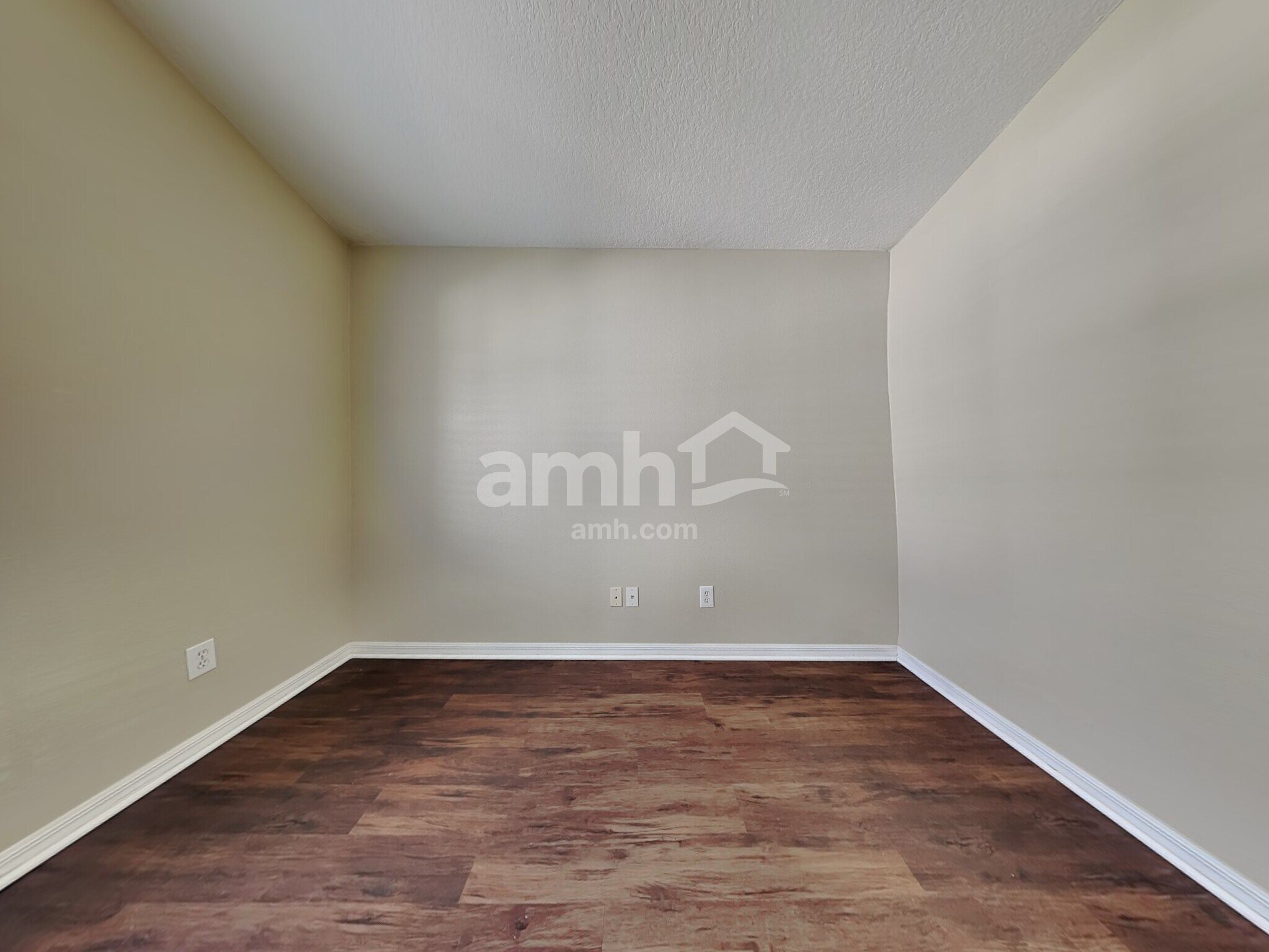 Building Photo - 8622 Tidal Bay Ln