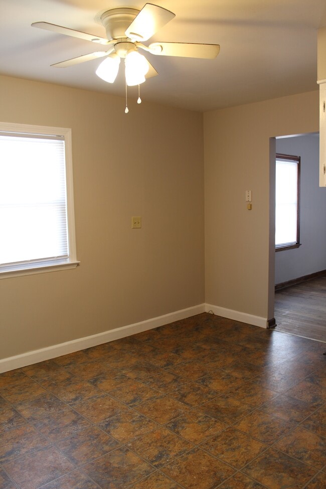 Building Photo - 1749 Piedmont Rd