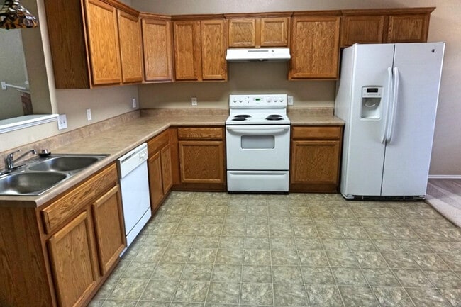 Building Photo - 6545 89th St