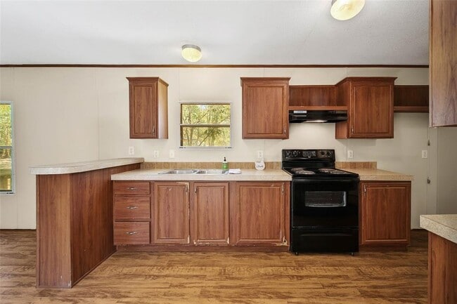 Building Photo - 204 Morris Ln