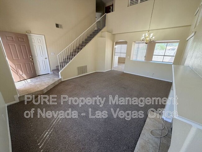 Building Photo - 266 Bluefield Ln