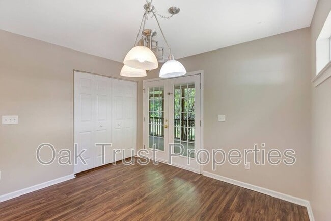 Building Photo - 2284 Kings Gate Ln