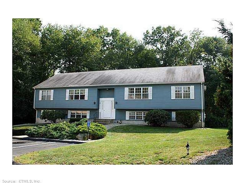 Primary Photo - 25 Founders Village