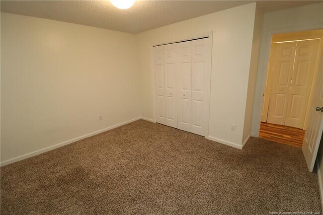 Building Photo - 510 Springfork Dr