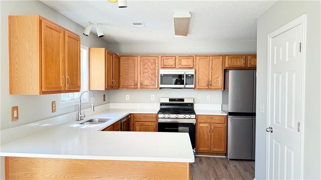 Building Photo - 273 Bainbridge Cir