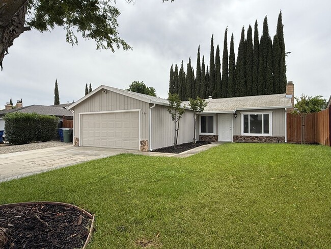 Primary Photo - Newly remodeled