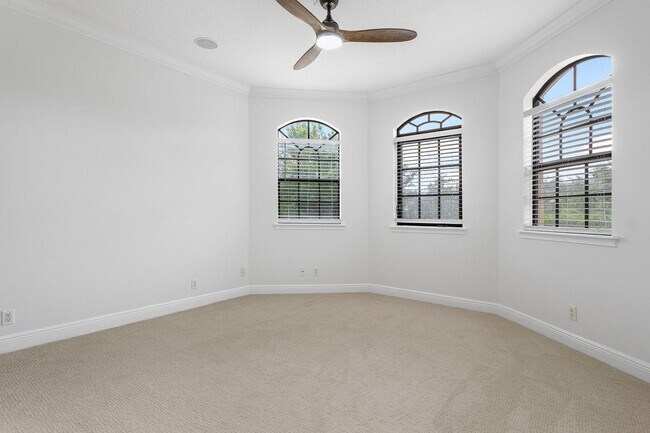 Building Photo - 8971 Stone Pier Dr