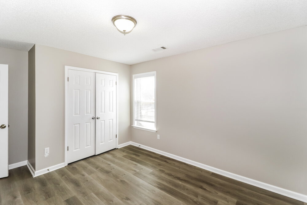 Building Photo - 2827 Fletcher View Dr