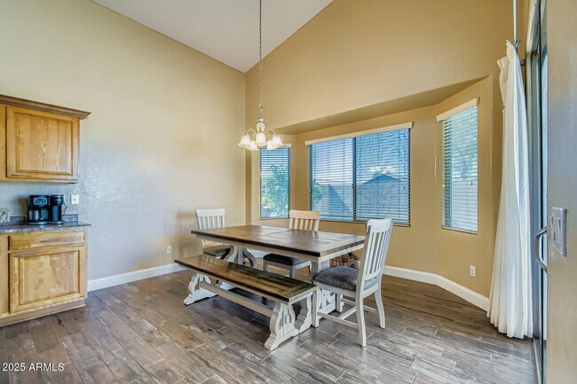Building Photo - 46108 W Morning View Ln
